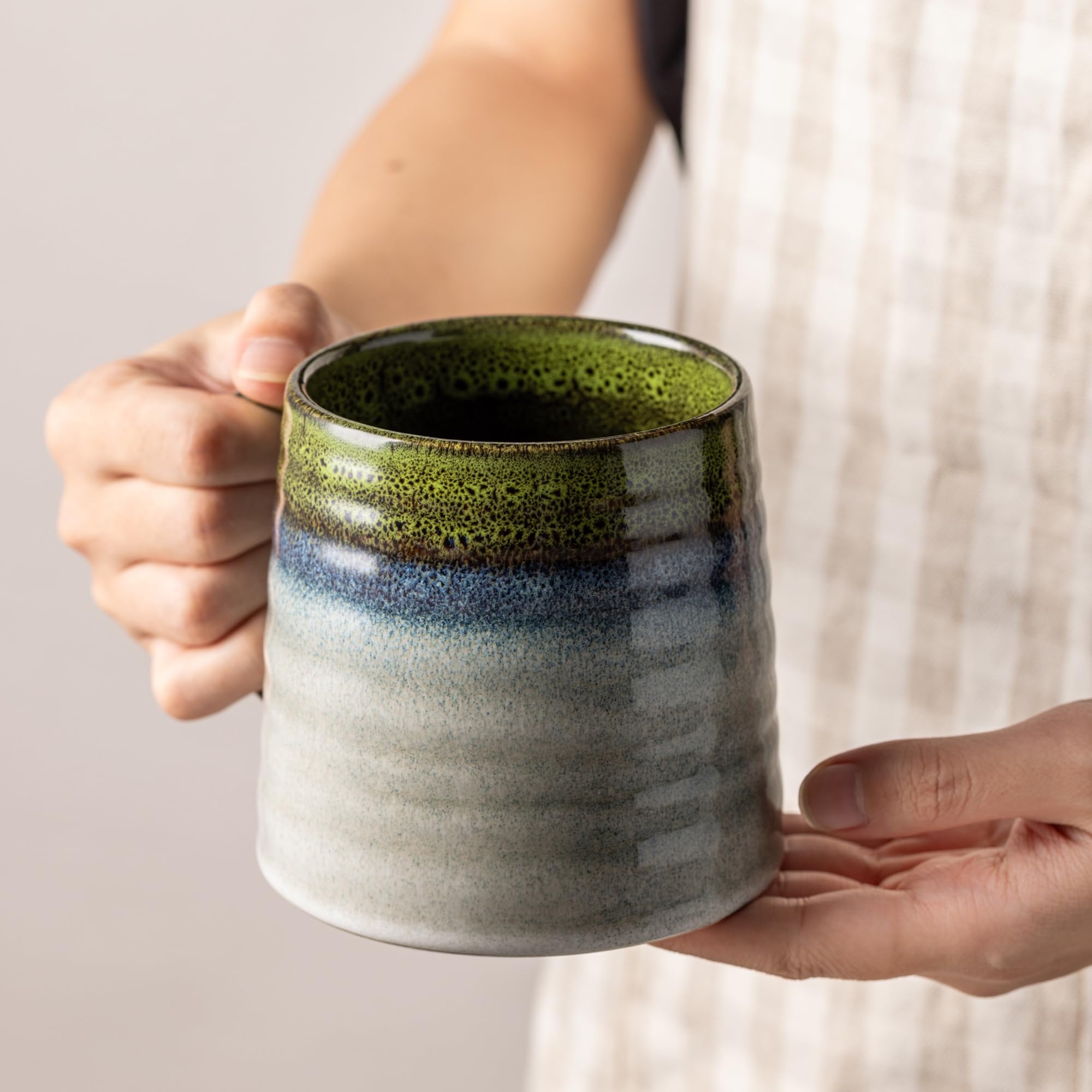 TaoTaojarvie mug with wide bottom design for stable grip during coffee