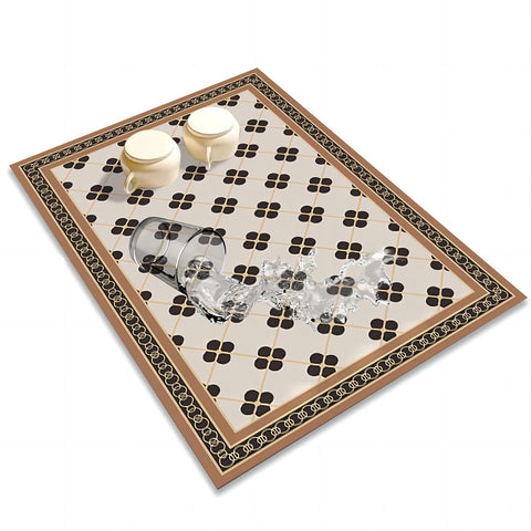 Tatibana dish drying mat demonstrates rapid drying for clean countertops.