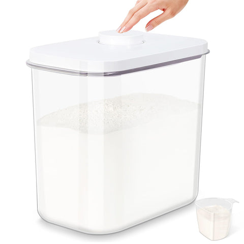 TBMAXS Airtight Rice Container with Handle stores up to 25 lbs and is easy to lift.