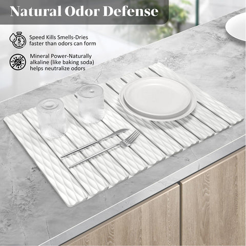 tdcokhe Collapsible mat folds flat for easy storage after use.