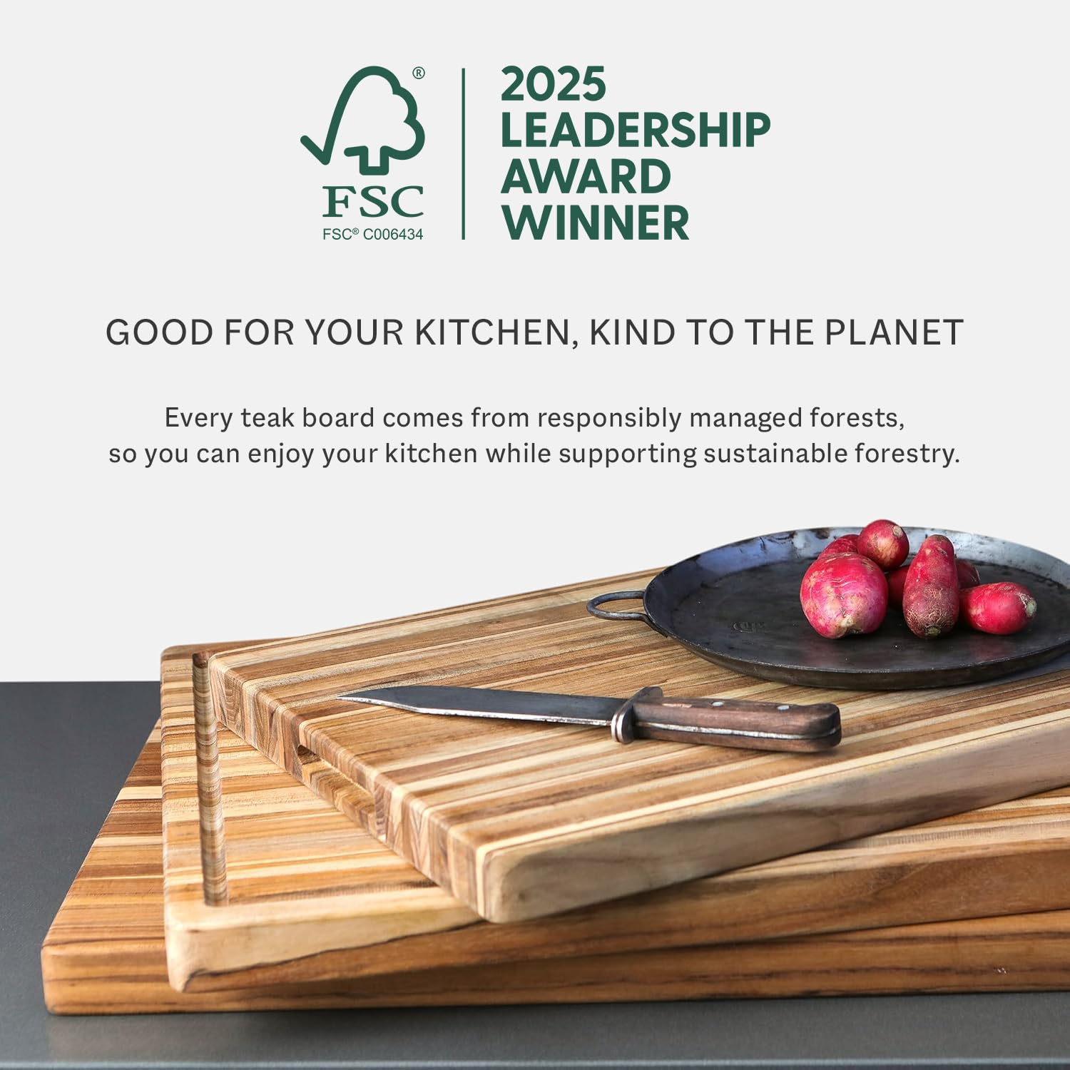 Knife-friendly Teakhaus surface protecting blades during chopping