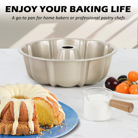 TeamFar heavy-duty carbon steel core boosts durability for repeated baking.