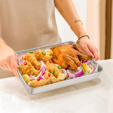 TeamFar lasagna pan features heavy-duty design with rust resistance for long-lasting use