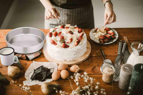 TeamFar no aluminum cake pan preserves flavor and avoids reactive metals.