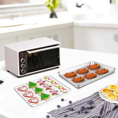 TeamFar 4-piece set highlighted by clean stainless steel shine.