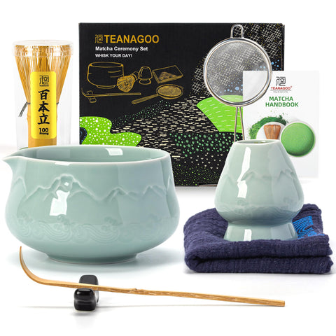 TEANAGOO ceramic bowl 560ml for smooth matcha preparation.