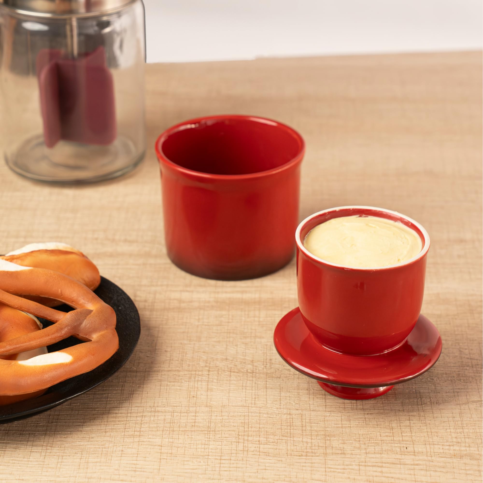Teapeak butter keeper red packaging and presentation