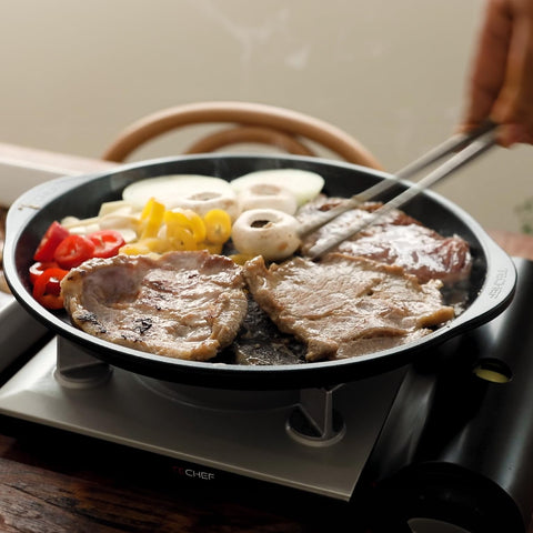 TECHEF nonstick coating promotes easy food release and quick cleanup