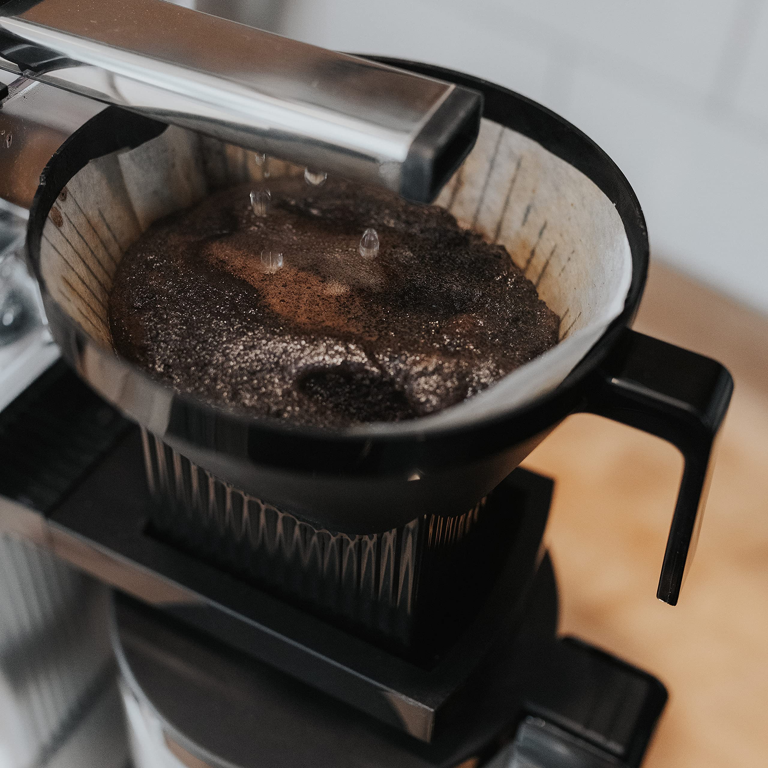 Moccamaster auto-stop brew basket stops flow when carafe is removed