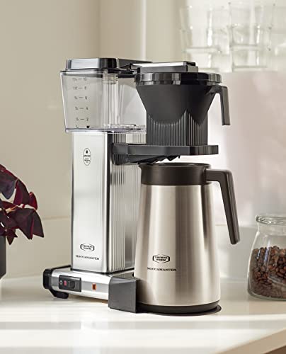 Technivorm Moccamaster automatic brew basket pause in action.