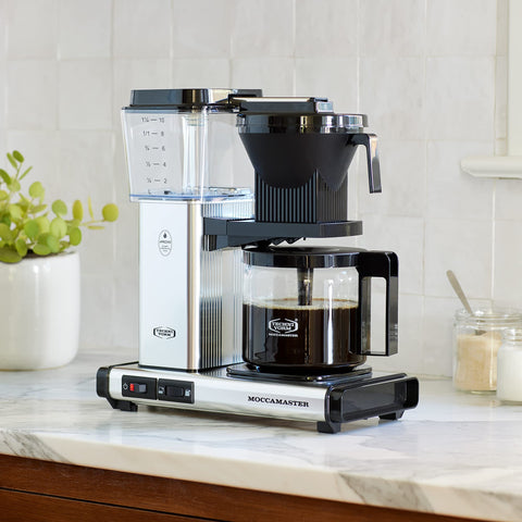 Technivorm Moccamaster KBGV Select with a 5-year warranty for confidence.