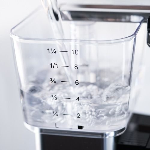 Technivorm Moccamaster KBT 79115 water reservoir for precise brewing.