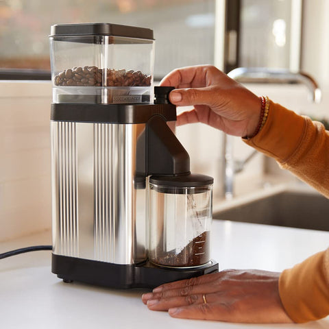 Technivorm Moccamaster KM5 grinds 60 g in under 30 seconds.