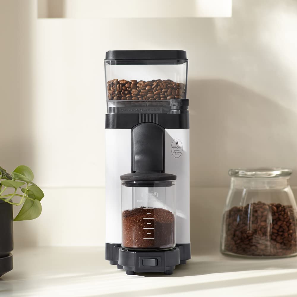 Technivorm Moccamaster KM5 has a durable build for years.