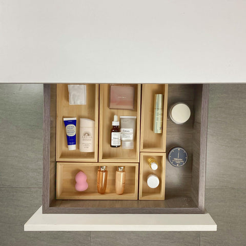 Teicui desk drawer organizer for pens and pencils to reduce clutter.