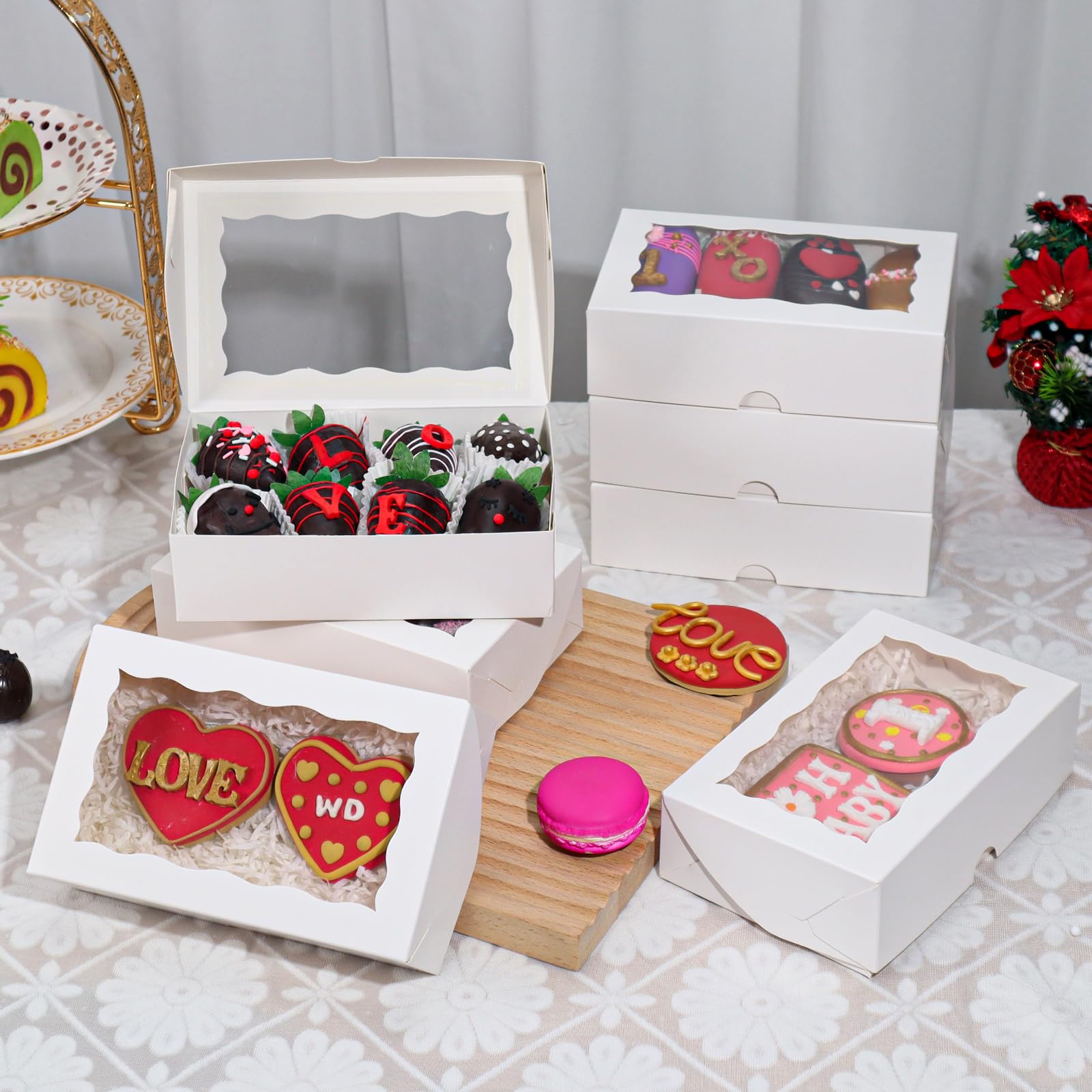 TEMLQPACK window bakery box highlights cookies and pastries for events.