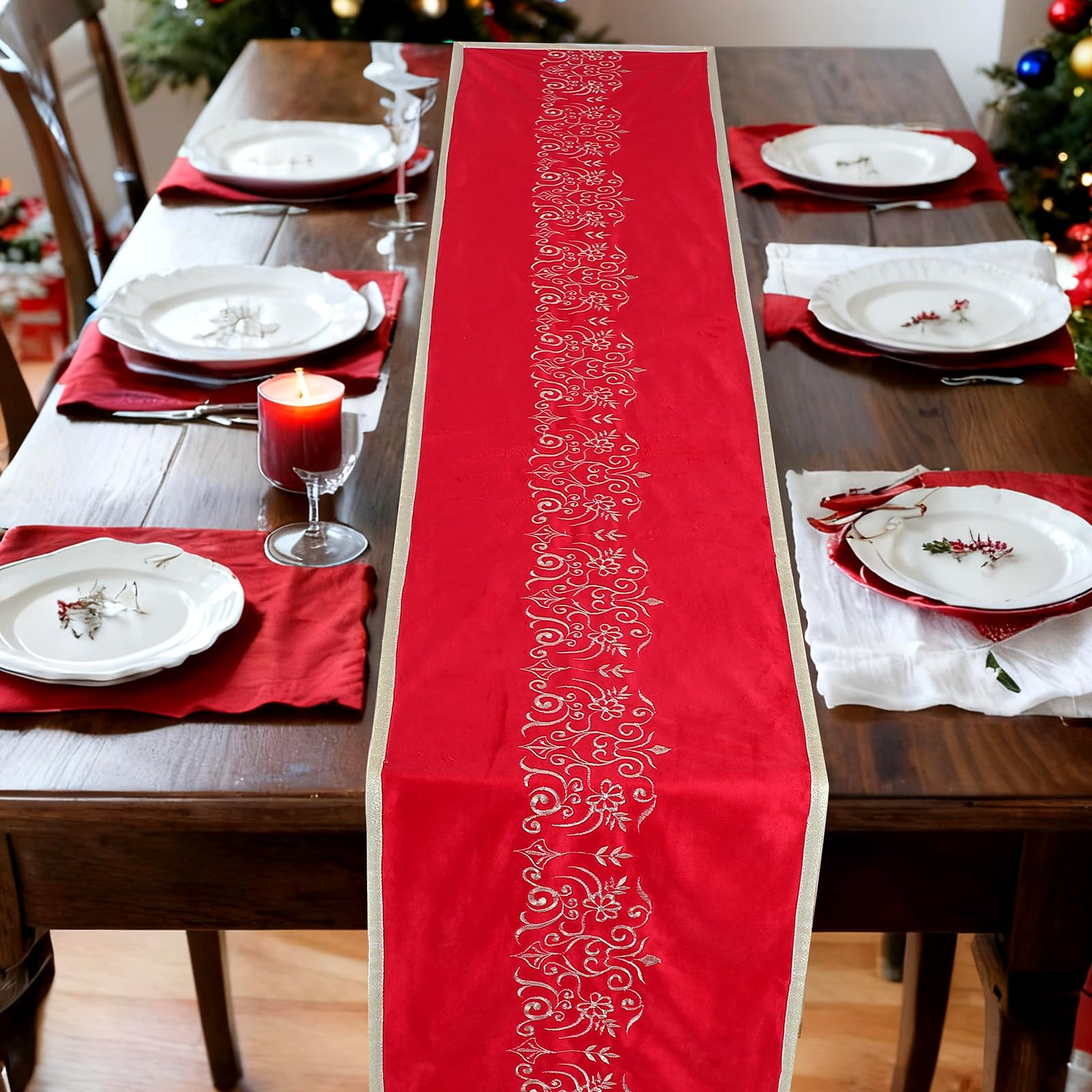 Tenceur mantel display featuring red velvet runner for seasonal decor.