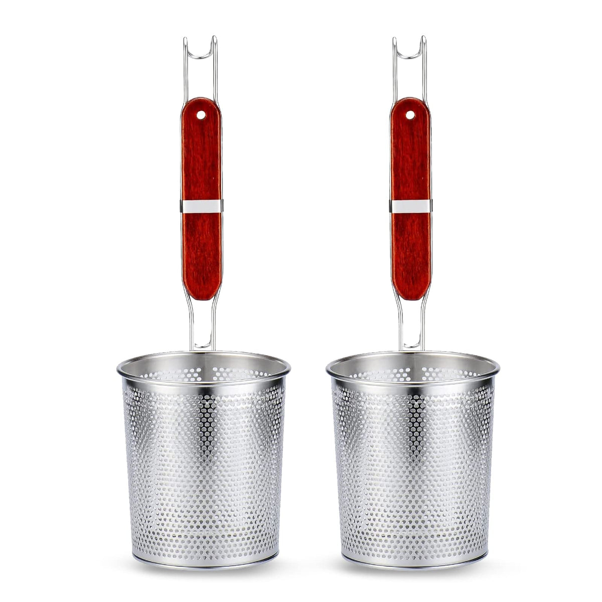 TENTA KITCHEN micro-perforated pasta strainer with handle for fast draining and safe transfer.