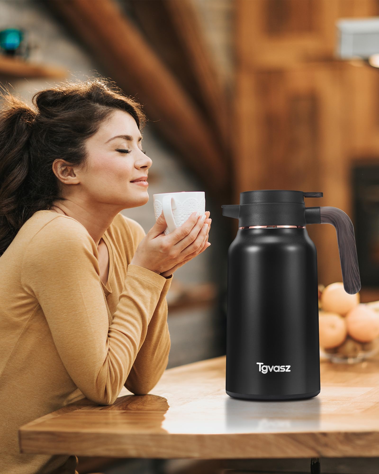 Tgvasz office and party use scenario with ready-to-serve beverages.