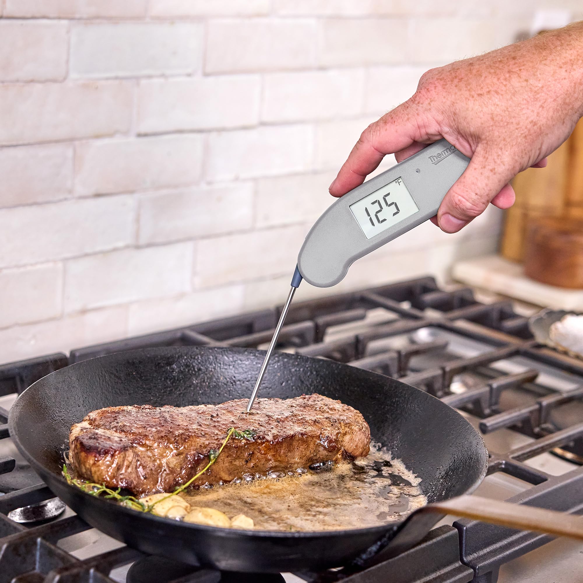 Thermapen ONE dove grey with auto-rotating display for easy viewing