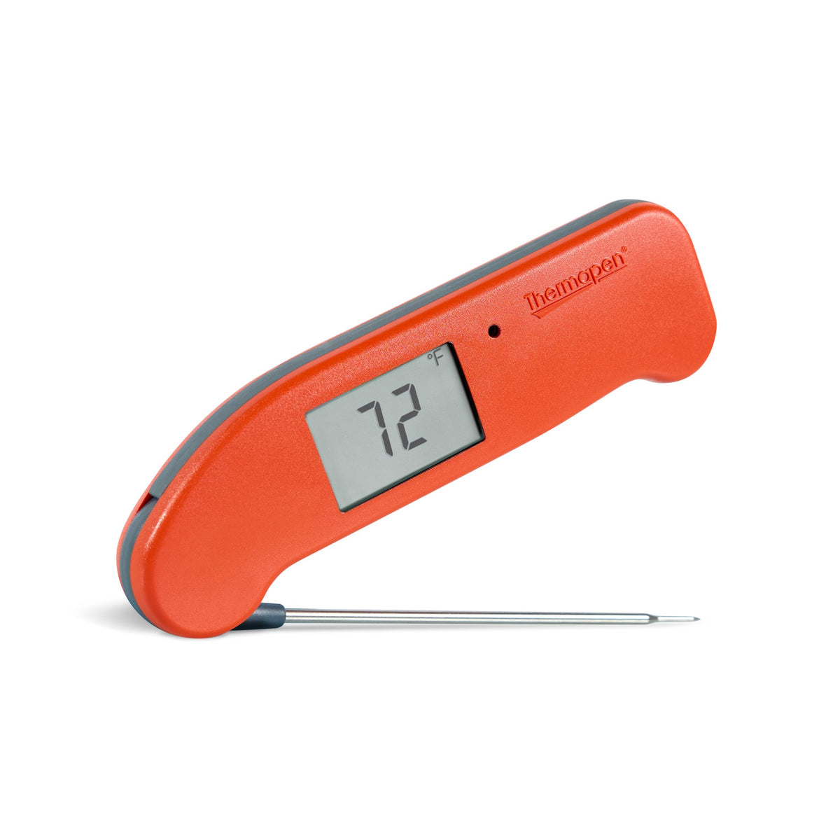 Thermapen ONE extended probe enabling precise grill checks.