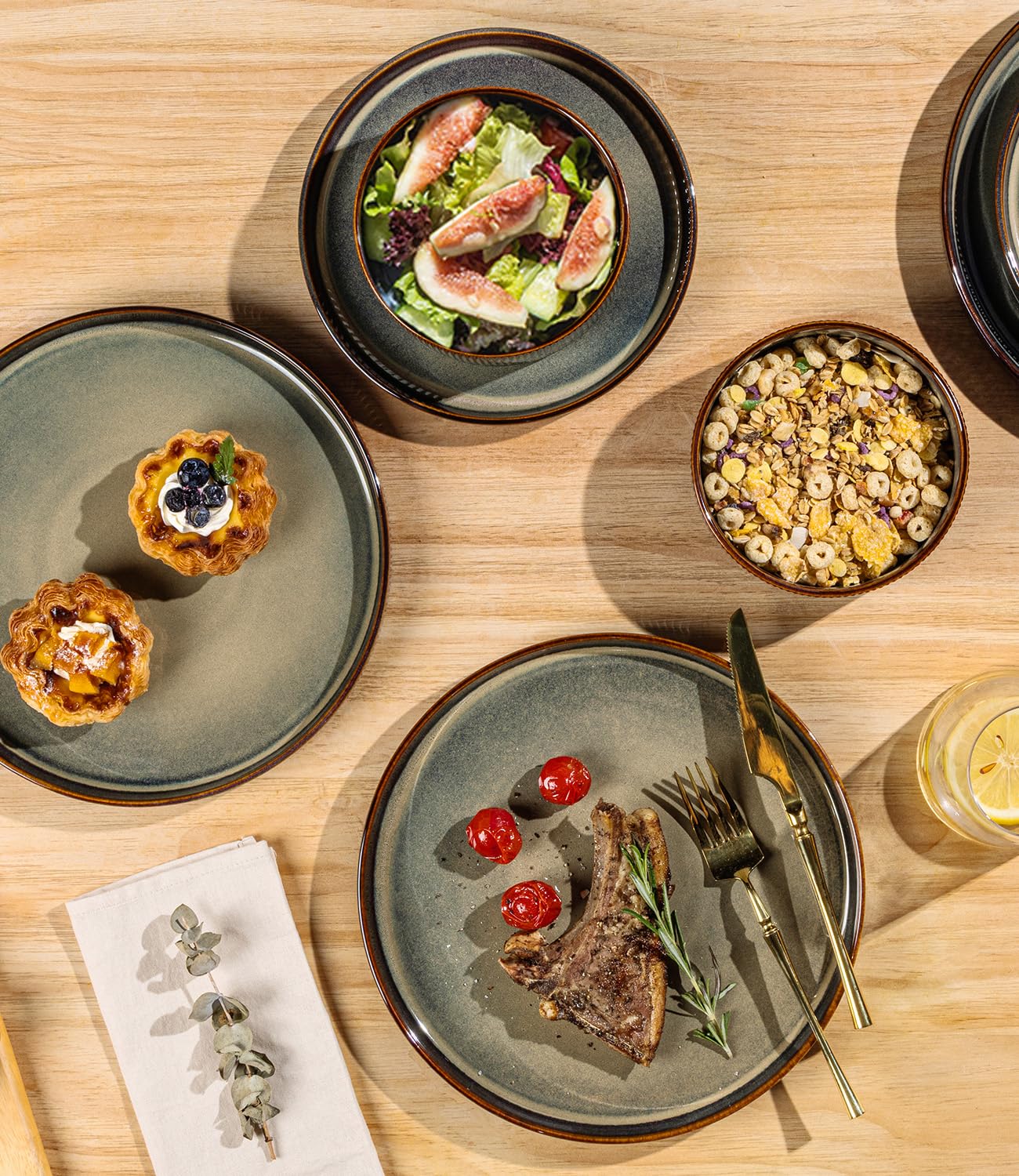 TheTerra Coca Mocha cereal bowls demonstrate lightweight comfort for everyday use