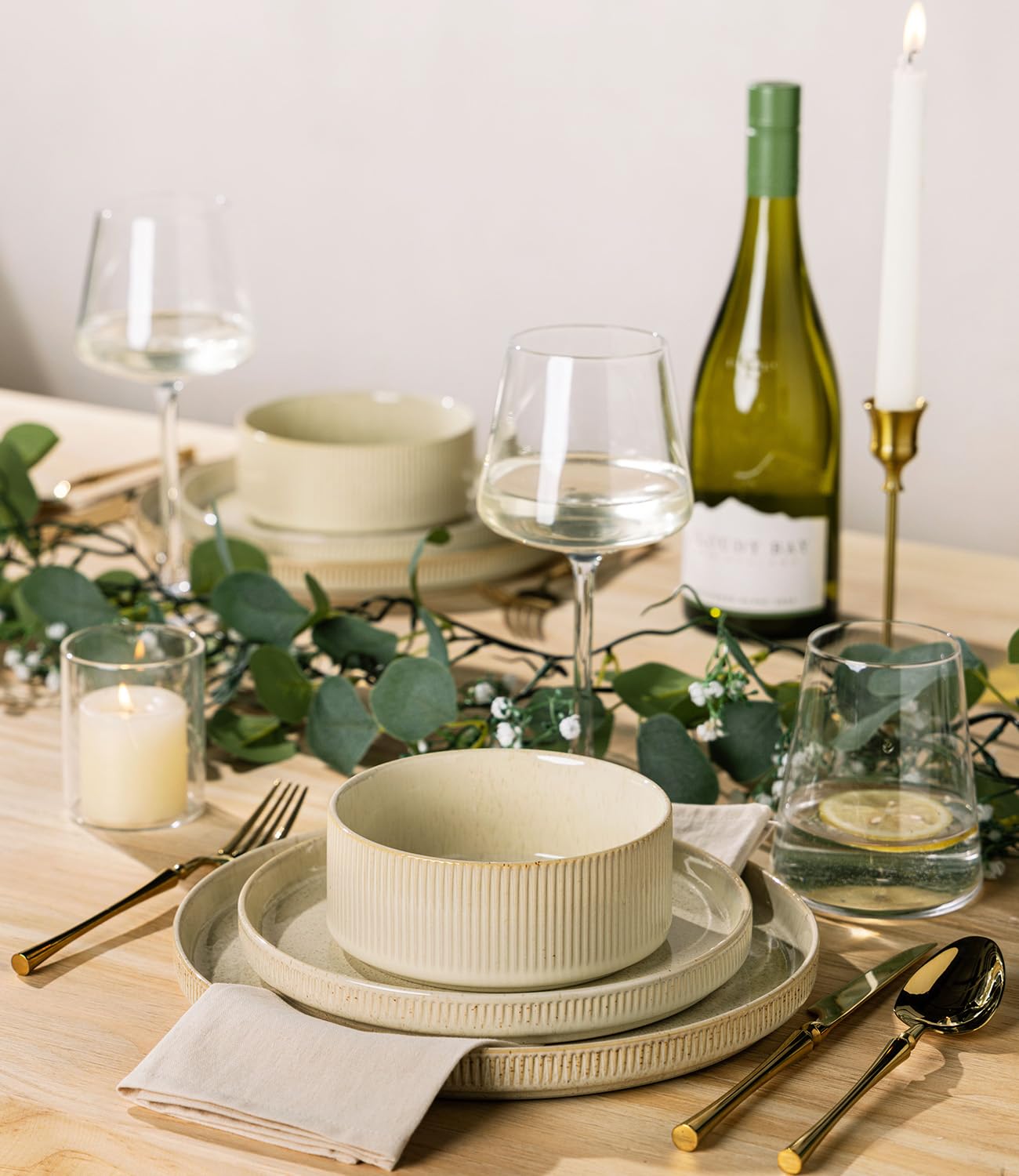 TheTerra dinnerware makes a thoughtful gift with calming tones.