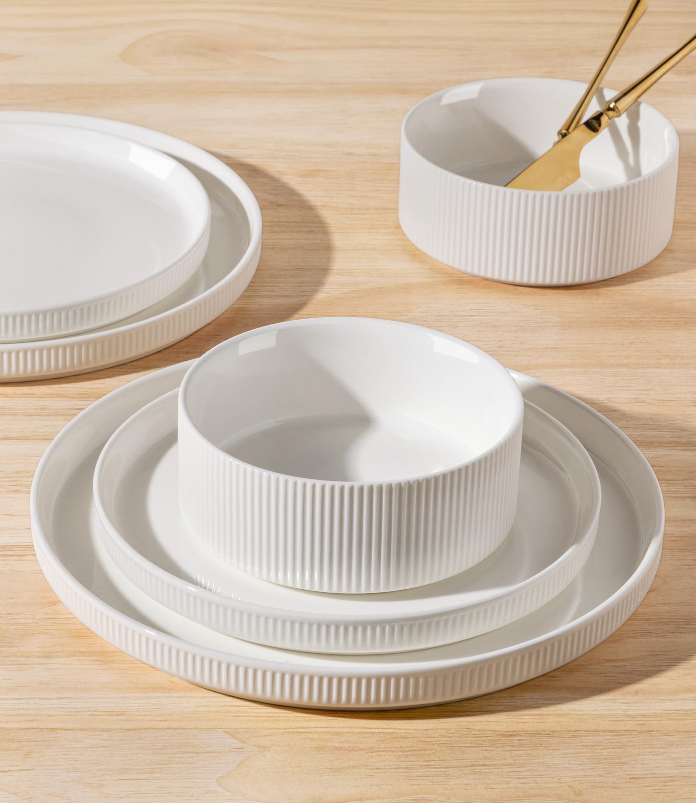 TheTerra stackable dinnerware demonstrates space-saving storage on shelves.