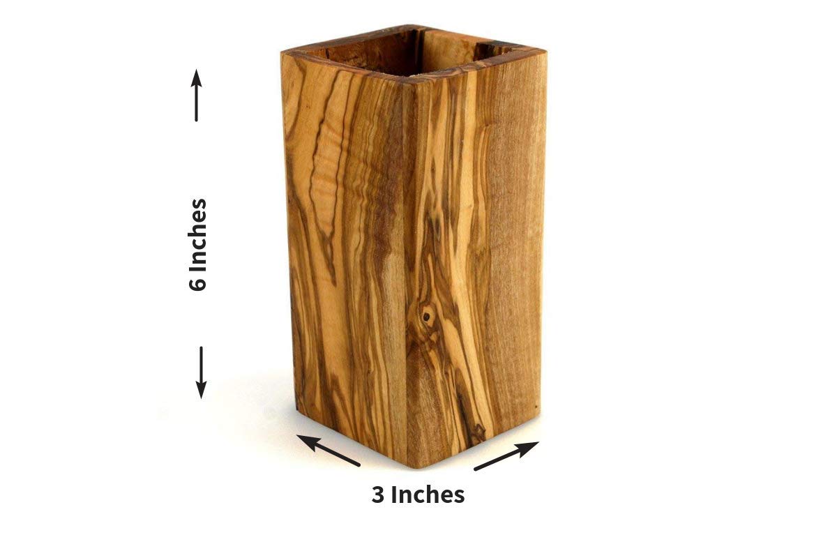 Olive wood grain detail on TRAMANTO utensil holder by Thirteen Chefs
