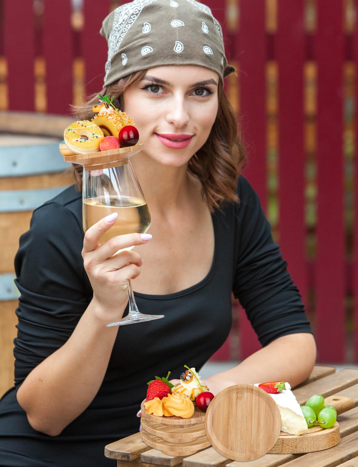 THSLSFX lever design lid fits most wine glass rims.