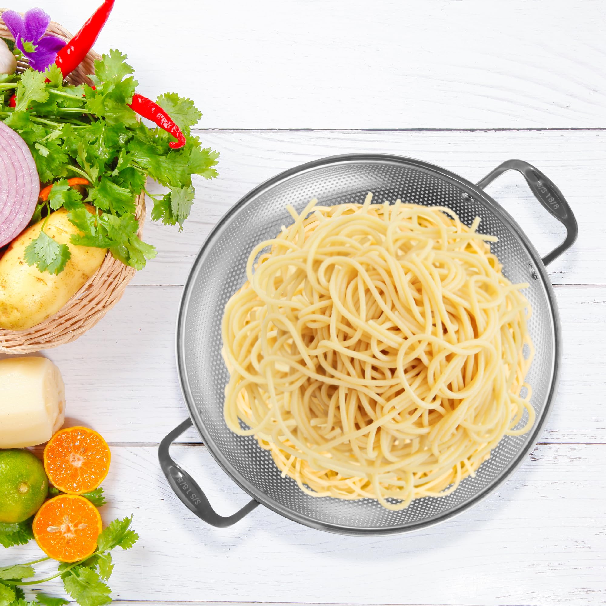 Tiawudi 18/8 stainless steel resists rust and preserves taste.