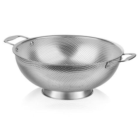 Tiawudi large 6qt colander with a spacious bowl, ideal for family meals.