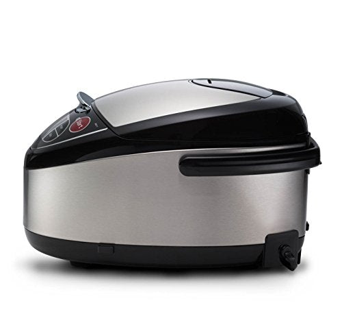 Tiger JAX-T10U-K steam tray demonstrates tacook synchronized cooking