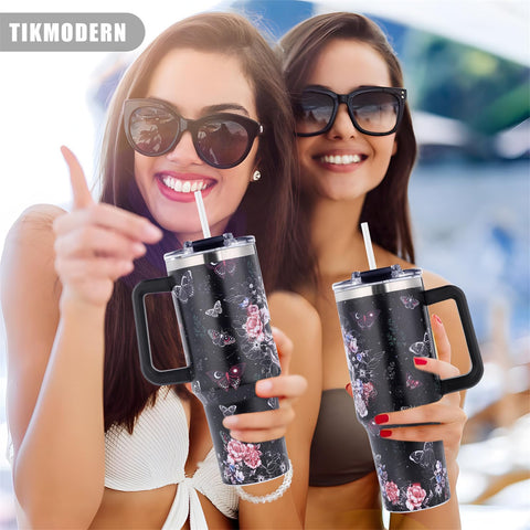 TikMODERN lid and straw included for convenient sipping on the go.