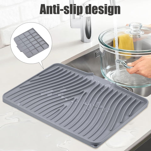 TIKNIK silicone mat resists heat up to 450°F, protecting surfaces.