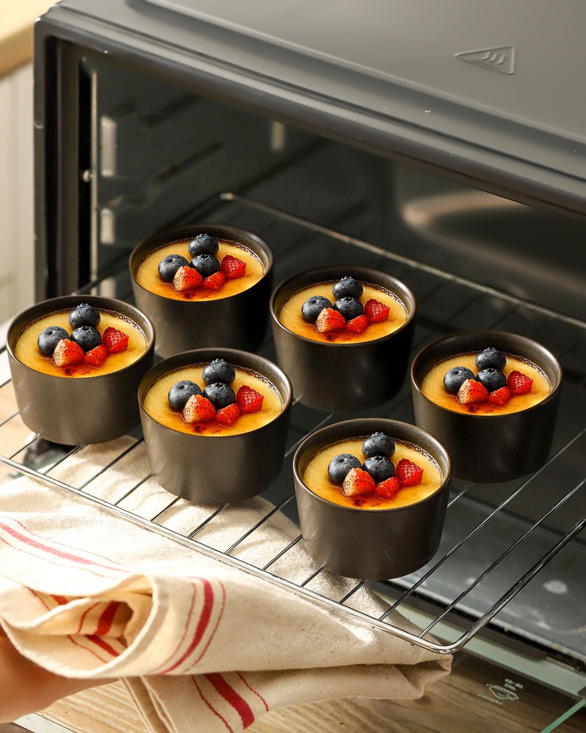 Tikooere pudding ramekins; small serving cups ideal for individual desserts