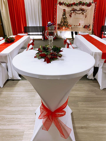 Tina's 4 Pack spandex tablecloth is durable and reusable for multiple events
