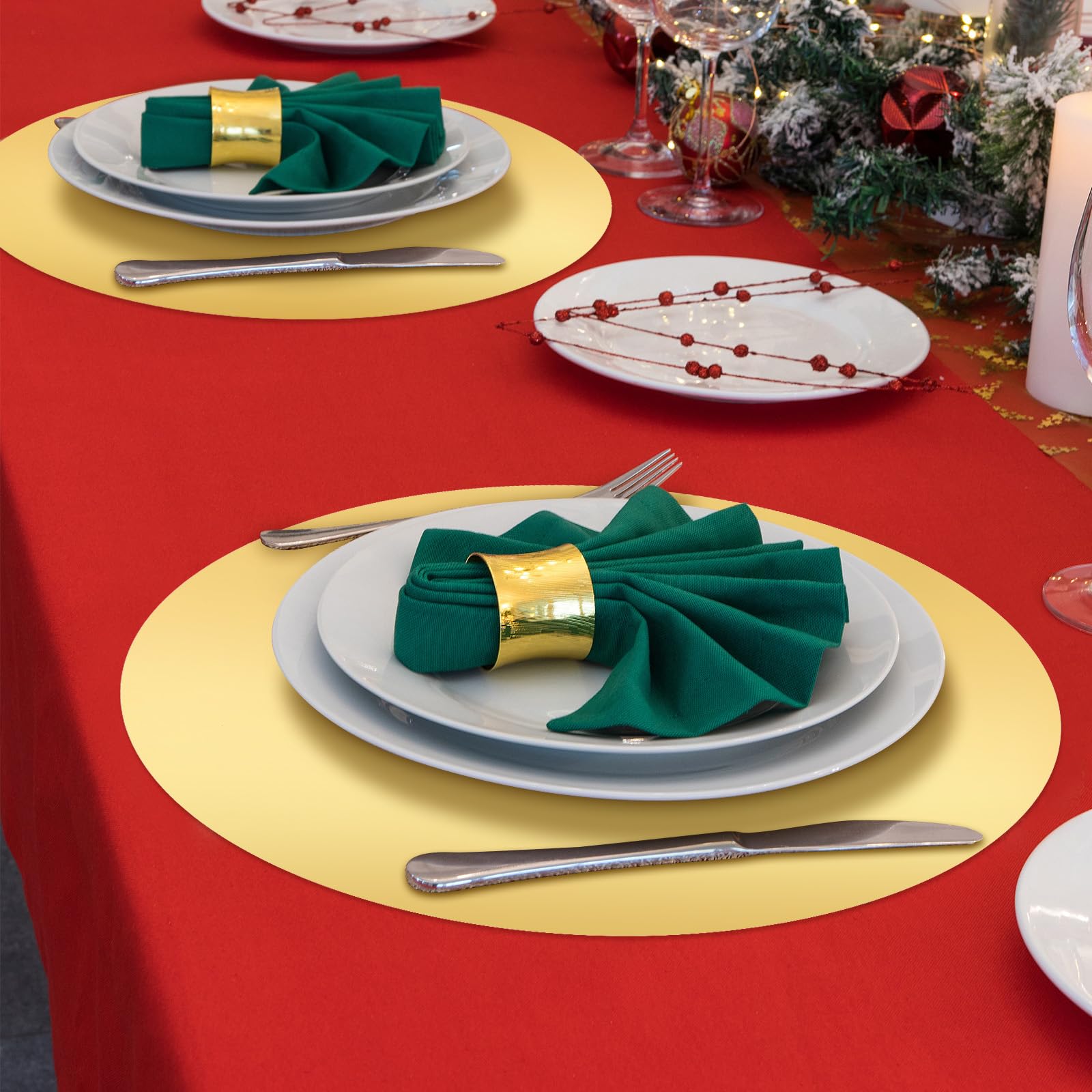 Tioncy gold round placemat suited for outdoor party use