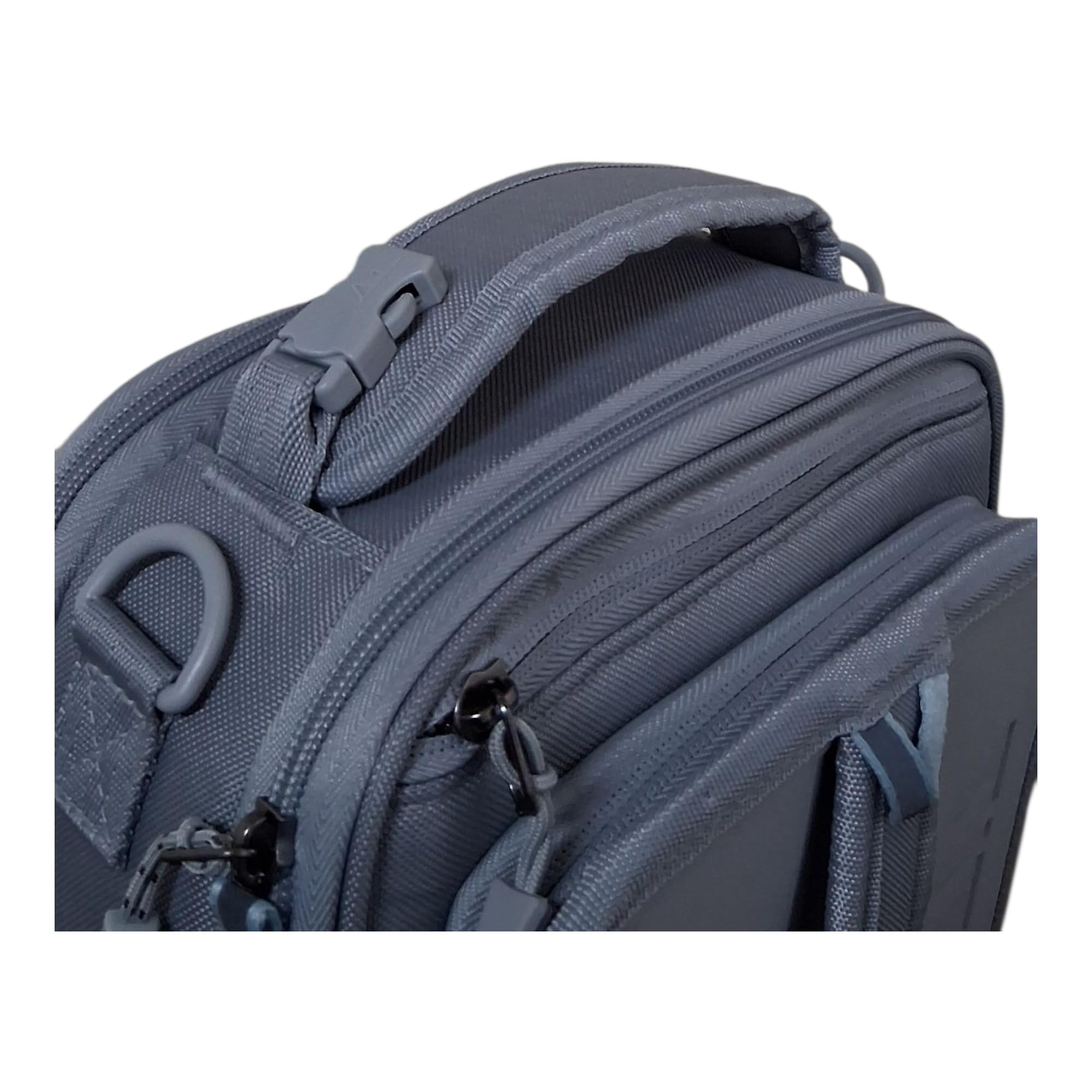 Titan by Arctic Zone dual carry options for hands-free travel