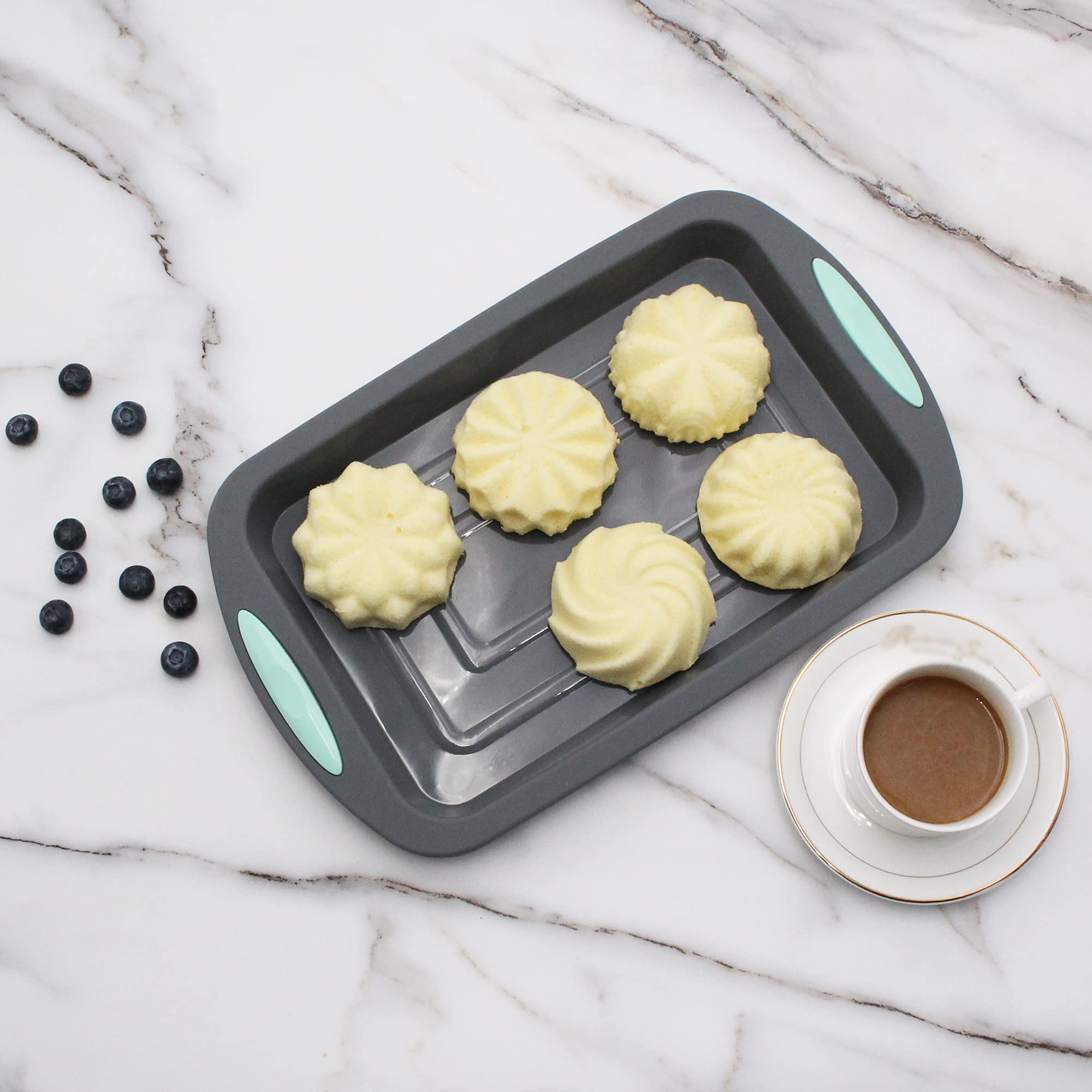 To encounter 3-inch silicone molds, perfect for cupcakes and mini desserts.