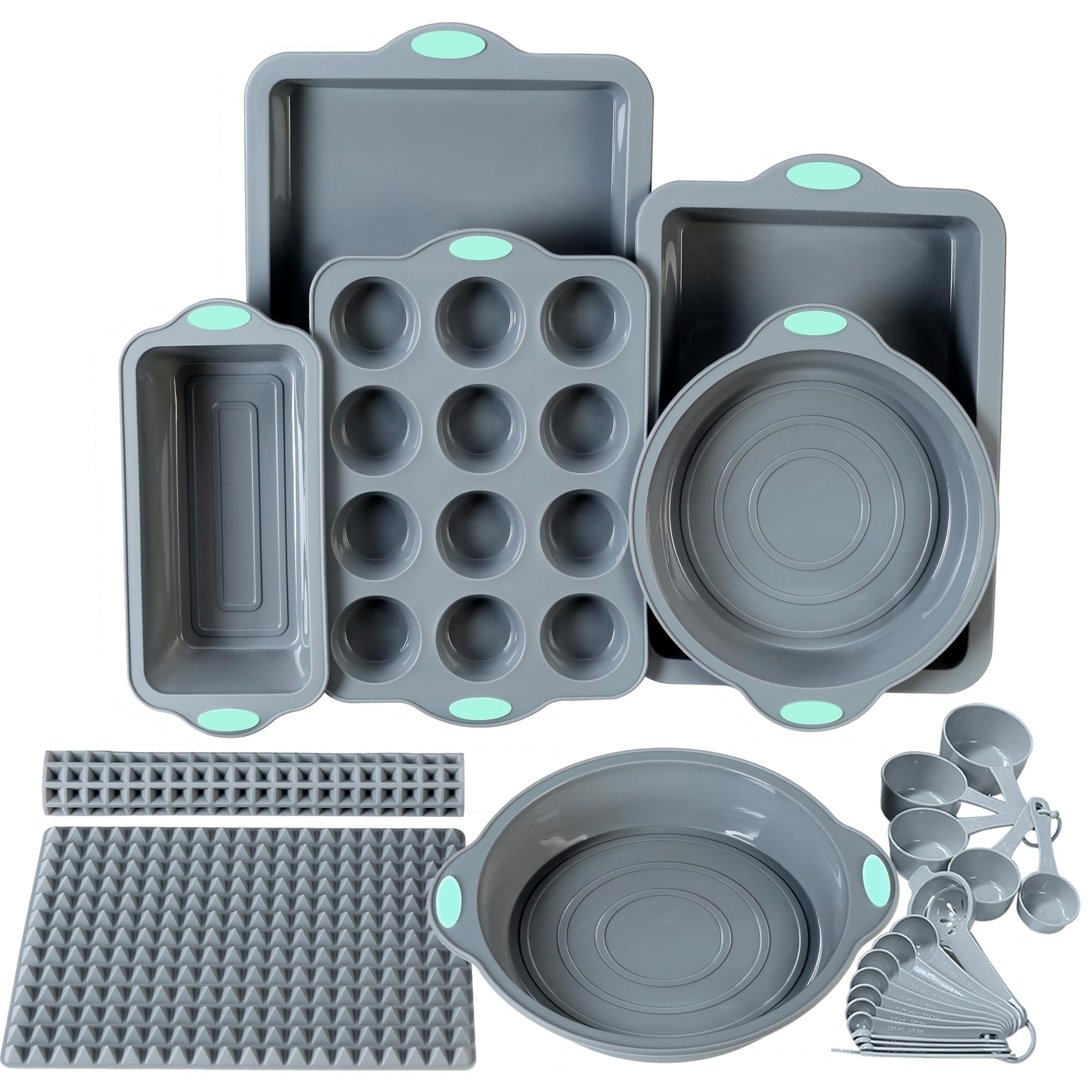 To encounter loaf pan from the 8 in 1 set offers even baking and easy release