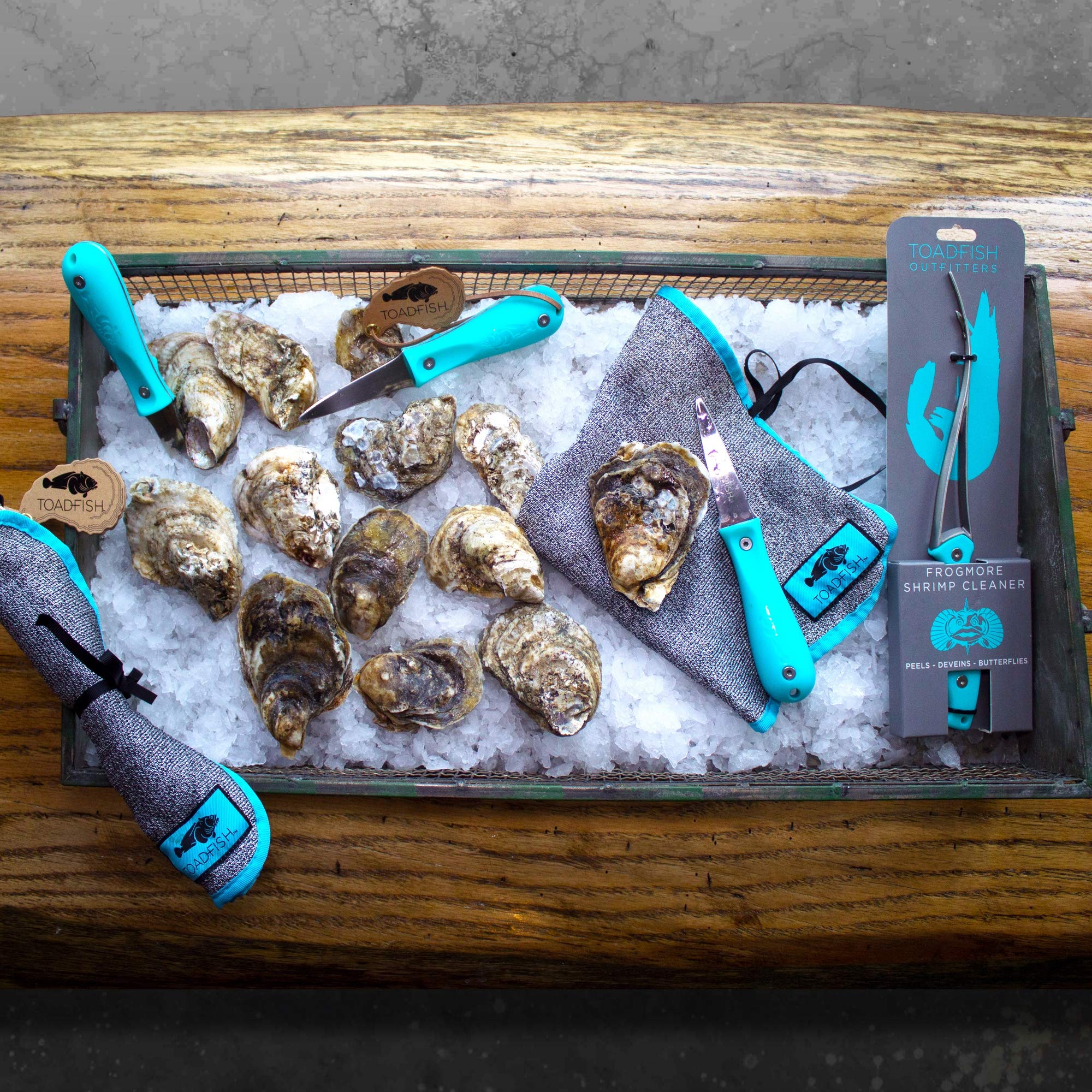 Toadfish shucking cloth in outdoor use, breathable and waterproof for shellfish prep