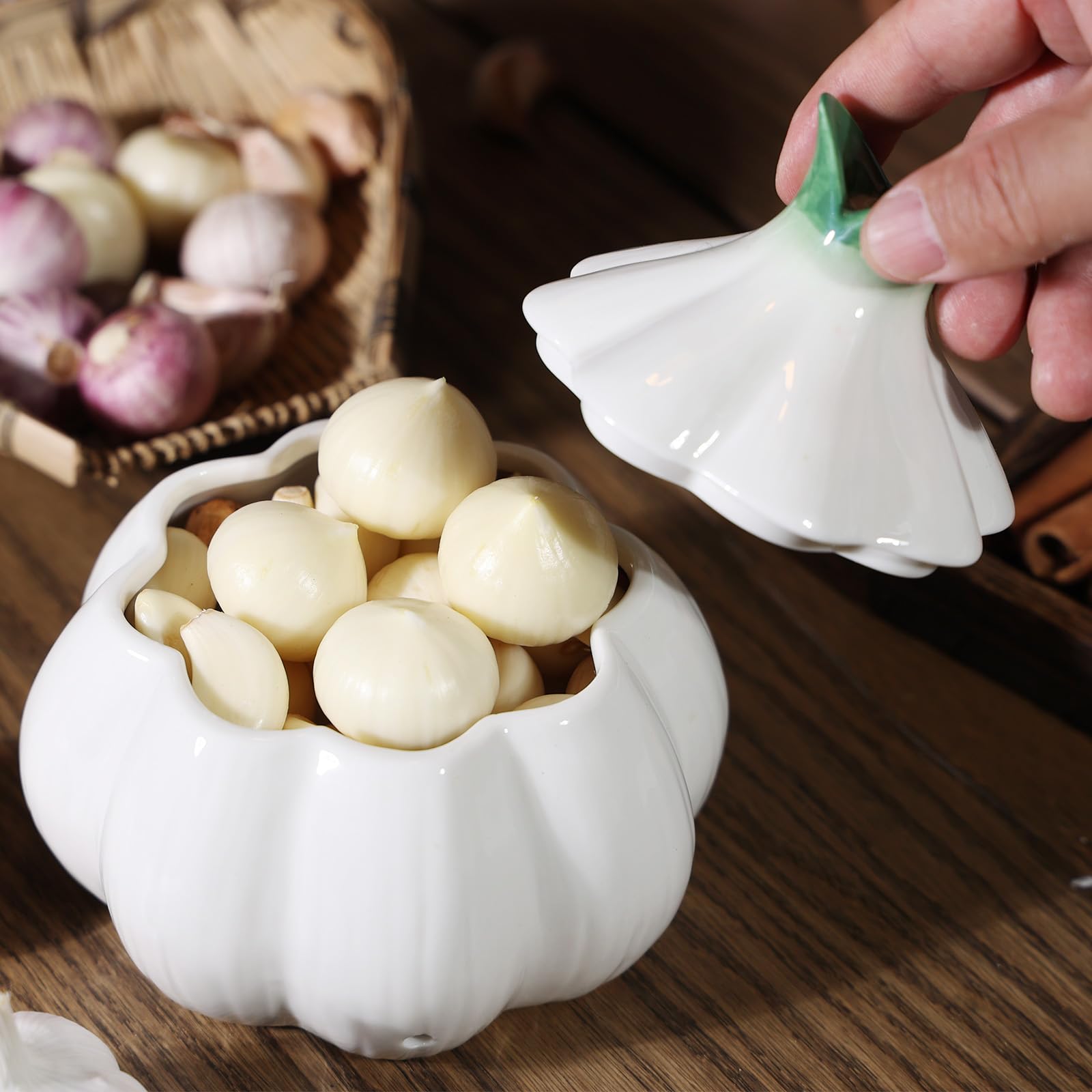 TOIVO garlic keeper features a sprout-inspired design that elevates kitchen style.