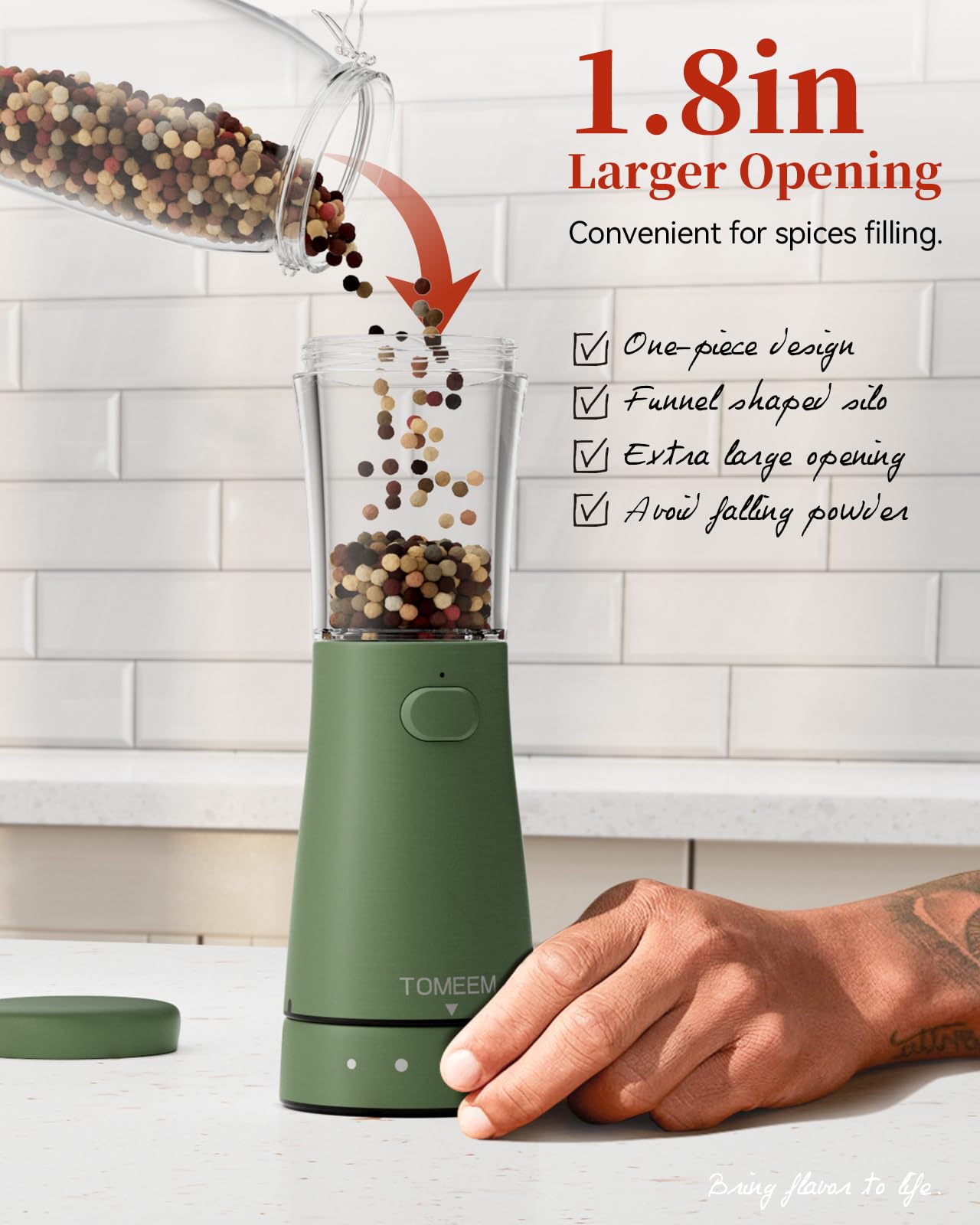 TOMEEM grinder with LED light to illuminate seasoning in dim spaces.