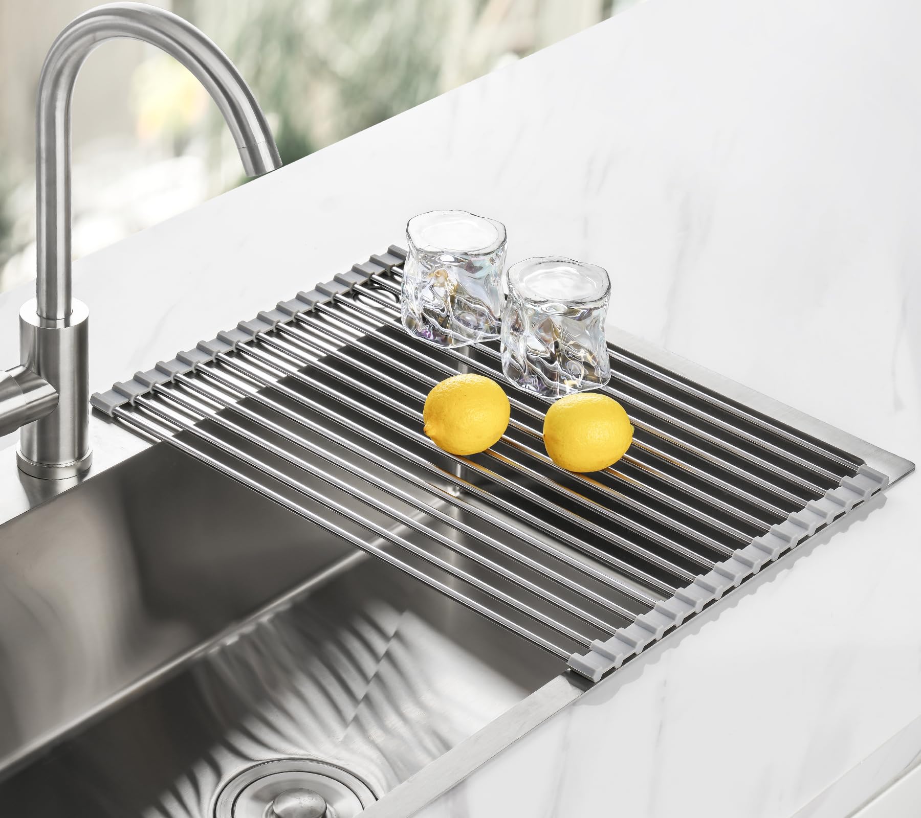 Tomorotec 17-7x12-5in size option fits compact sinks perfectly.