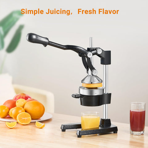 TONGCHANT hand grip on the lever for comfortable, easy juicing.