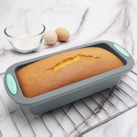 Tongjude grey silicone bakeware adds sleek kitchen style.