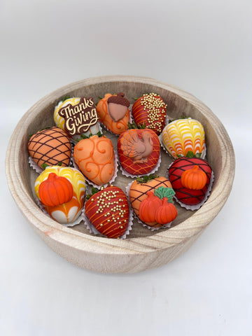 Toni Crafty pumpkin leaf design mold adds autumn flair to treats