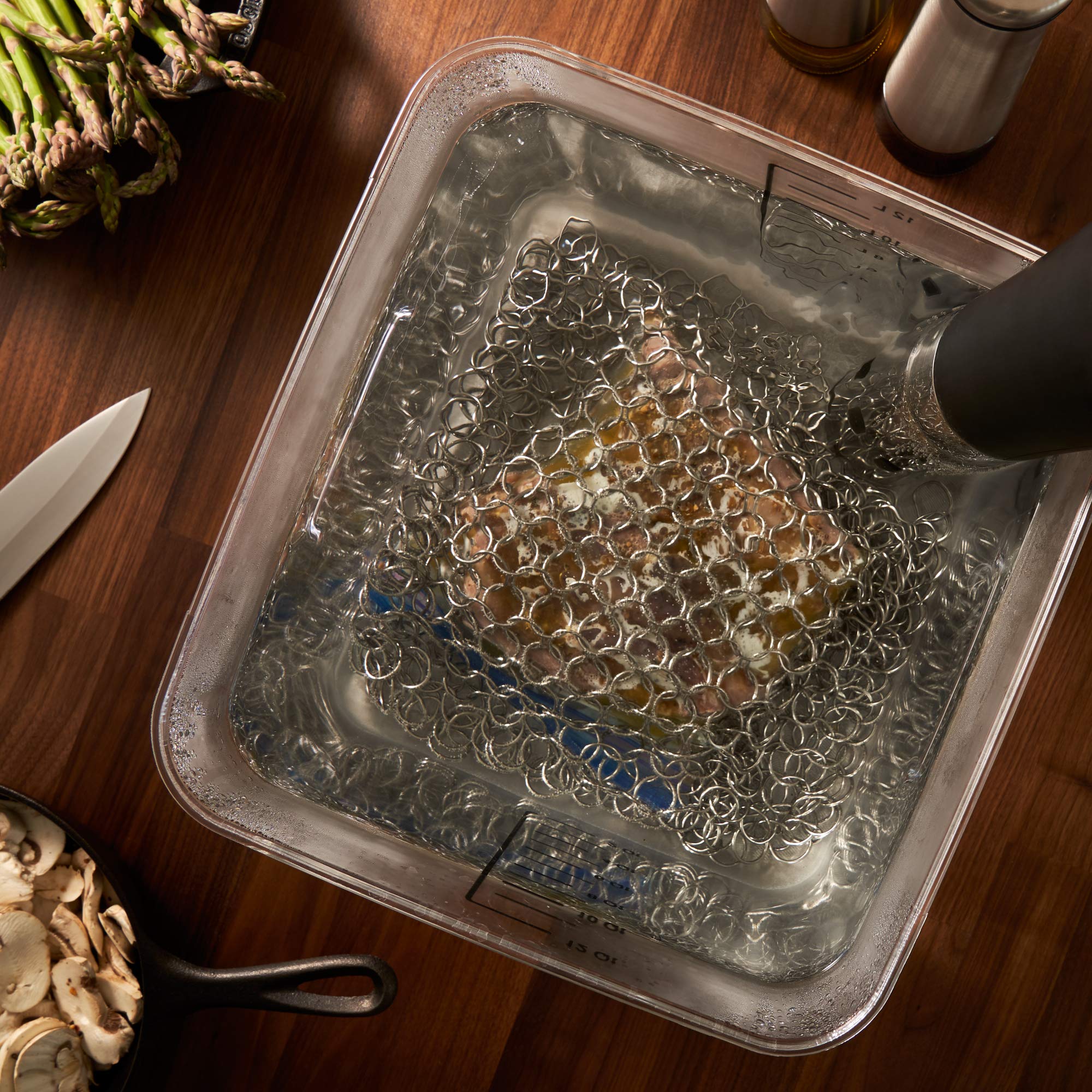 TopHat gift-ready weight for home chefs and cooking enthusiasts.
