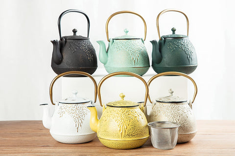 TOPTIER teapot packaging makes a thoughtful gift for tea lovers.